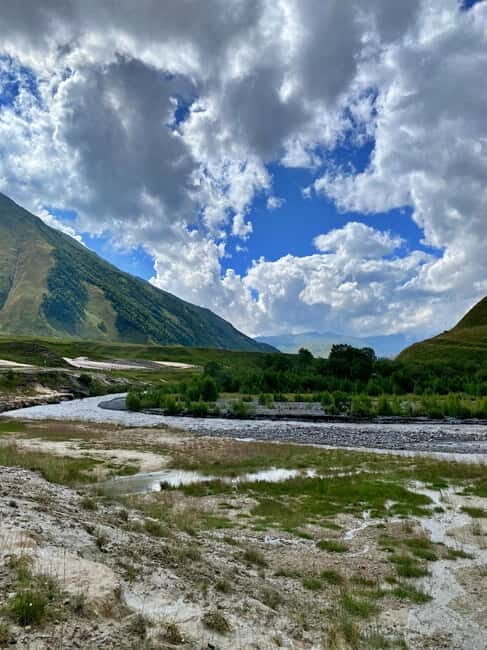 From Tbilisi: Picturesque Truso Valley & New Gudauri - Is It Worth the Cost?