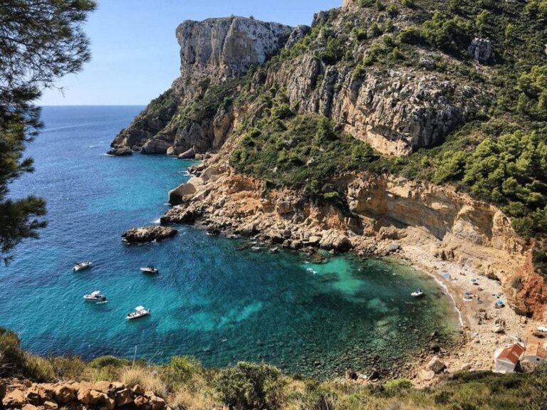 From Valencia: Coastal Cliffs & Beaches - Private Day Tour - Who Is This Tour Best For?