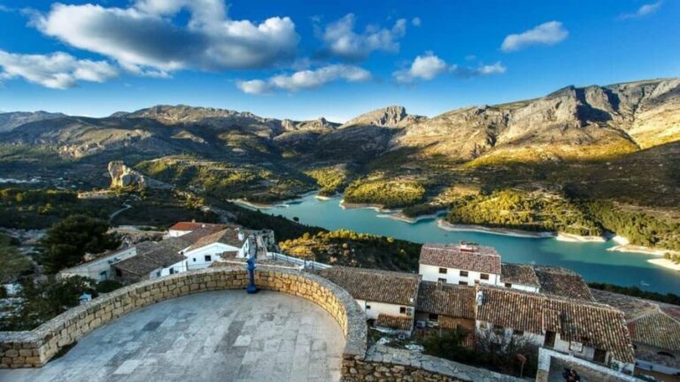 From Valencia: Guadalest, Altea & Algar Waterfalls - Visiting Guadalest: A Medieval Marvel