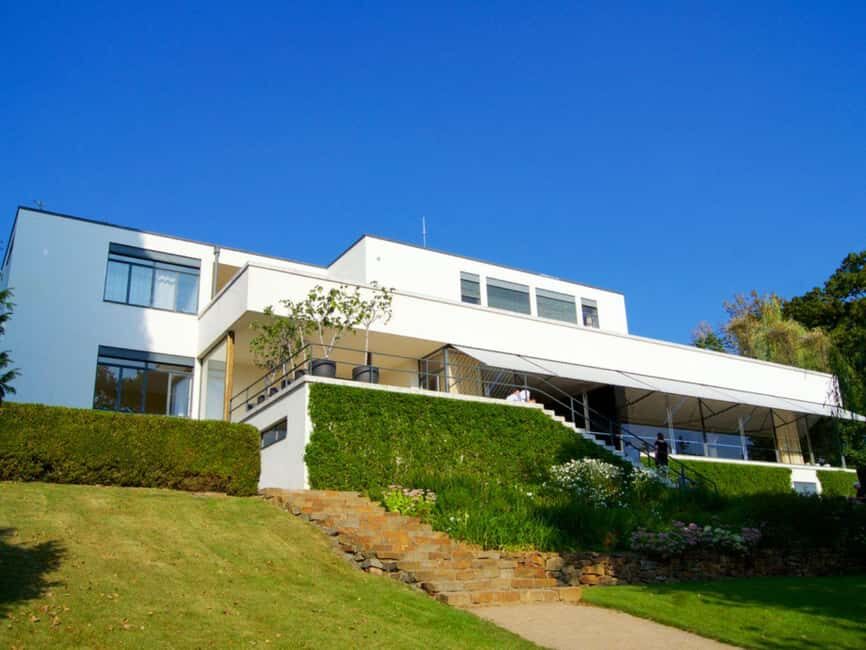 From Vienna: Brno Castles and Vineyards Day Trip - Transport, Timing, and Group Dynamics