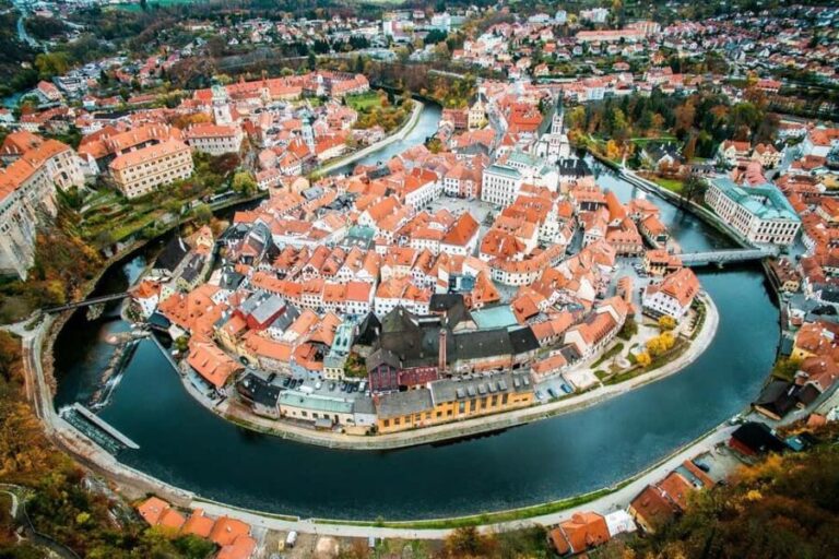 From Vienna: eský Krumlov wonderful Day Trip with Lunch - FAQs