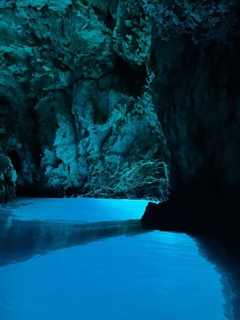 From Vis: Speedboat tour - Vis, Bievo & Blue Cave (private) - Discovering Vis Island’s Hidden Treasures