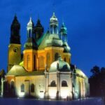 From Warsaw: Poznan Small Group Day Trip with Lunch - Walking Through Poznans Historic Heart