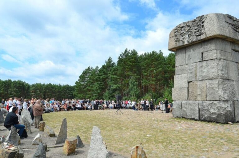 From Warsaw: Treblinka Extermination Camp Private Tour - Final Thoughts