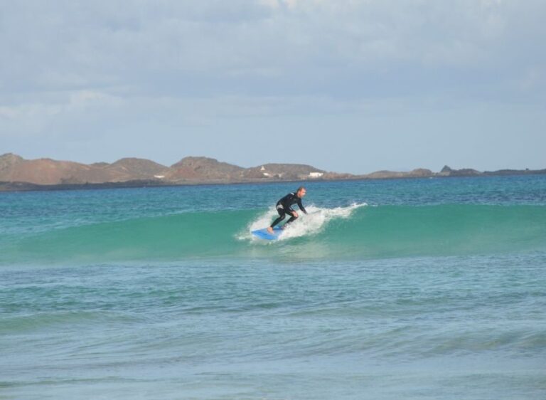Fuerteventura: Learn to Surf Lesson - Practical Information