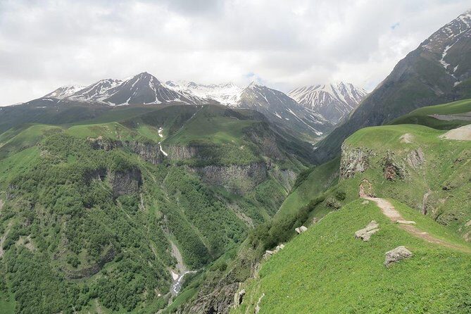 Full Day Ananuri-Gudauri-Kazbegi Private Tour - How the Experience Comes Together