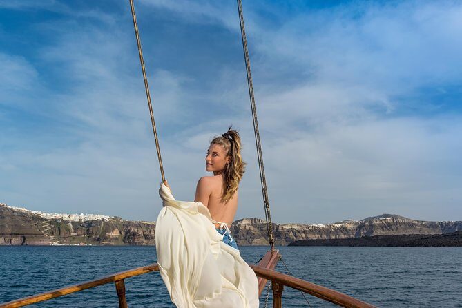 Full Day Boat Tour to Caldera Islands & Sunset in Oia by bus - The Real Traveler Experience