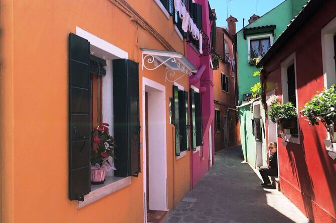 Full-day excursion to Murano, Burano and Torcello from Venice Train Station - How Does It Compare to Other Tours?