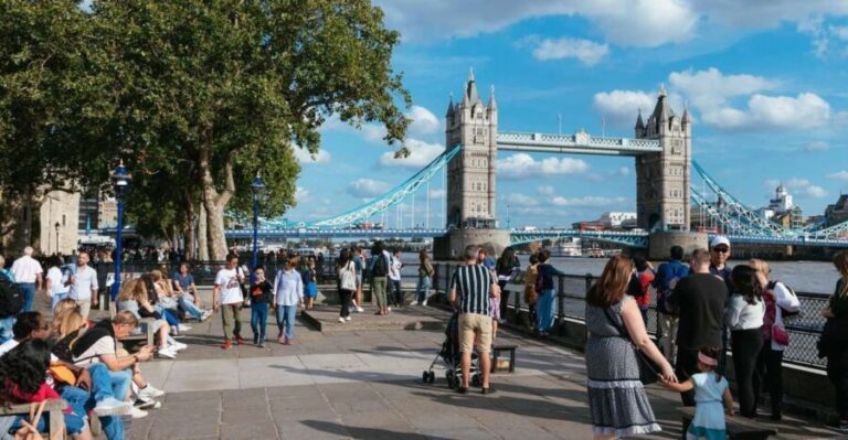Full Day London Tour in a Private Vehicle with Admission - The Itinerary and Landmark Highlights
