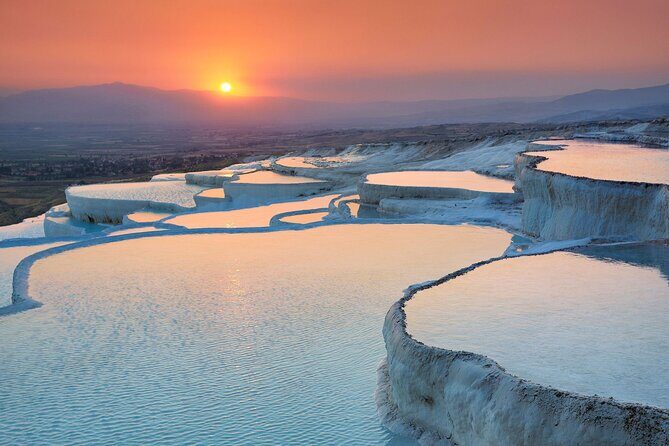 Full Day Pamukkale Guided Tour From Izmir With Lunch - Who Is This Tour Best For?