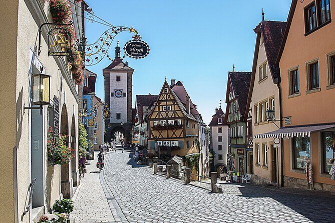 Full-Day Private Tour to Rothenburg ob der Tauber from Frankfurt - How the Tour Feels Day-to-Day