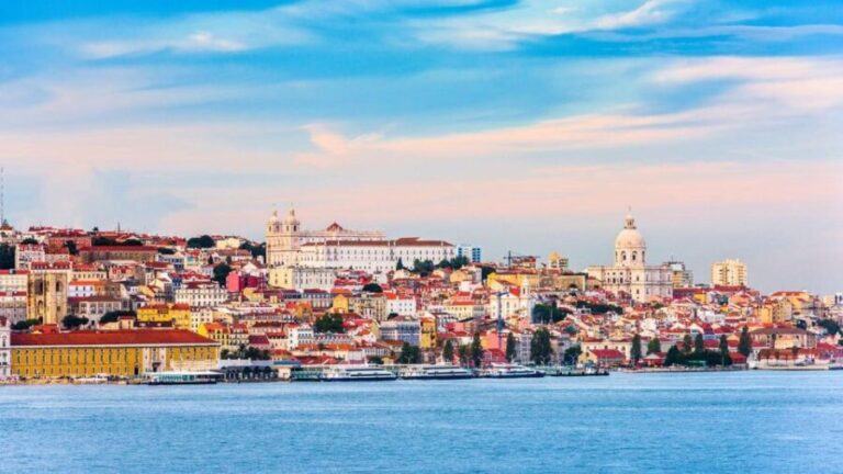 Full day tour of Lisbon In Privete (8 hours) - What’s the Experience Like?