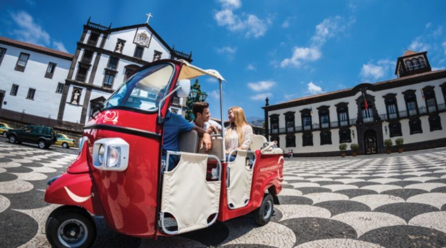 Funchal Old Town 1-Hour Tour by Tuk Tuk - Exploring the Itinerary in Detail