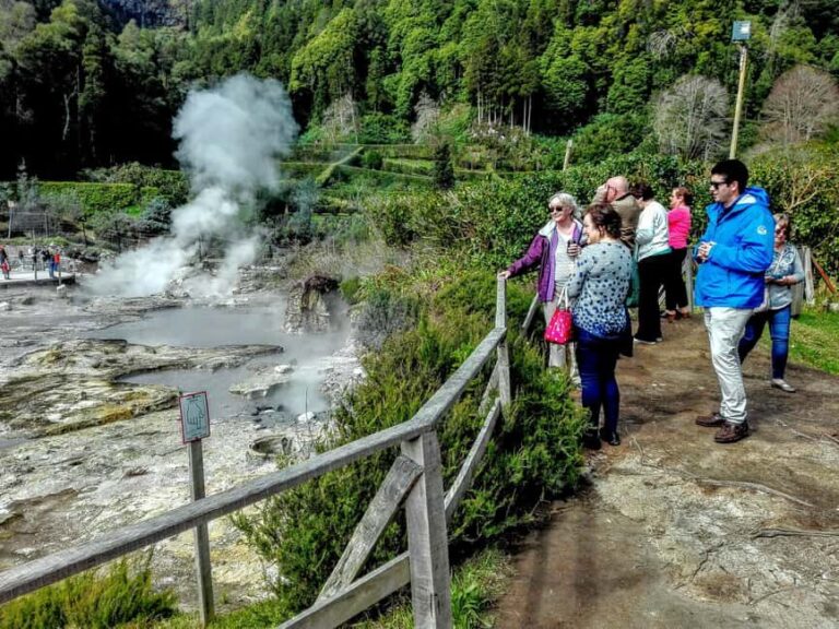 Furnas: Experience of hotsprings, Botanical Gardens, Lake - The Practicalities: What You Need To Know