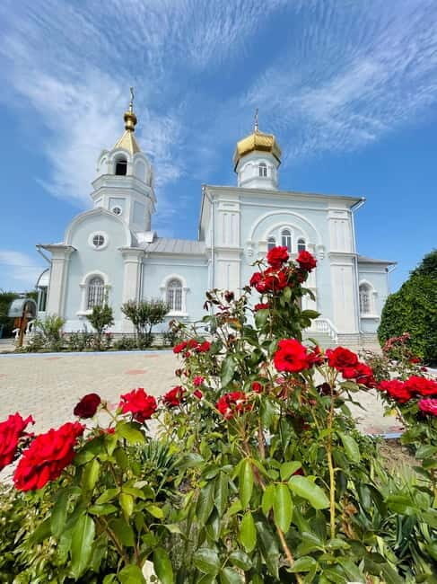 Gagauzia: day tour in Gagauzia and Manuc Bei Mansion - Transportation, Group Size, and Overall Value