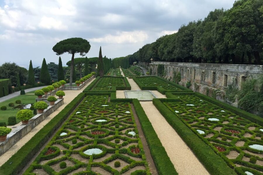 Gandolfo: Castel Gandolfo Papal Villa Gardens Minibus Tour - What the Reviews Say