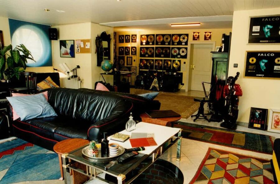 Gars am Kamp: A guided tour of the Falco Villa - What to Expect from the Falco Villa Tour