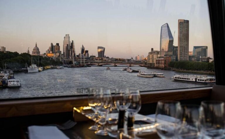 Gastronomic 6-course fine-dining dinner on Luxury London Bus - The Itinerary: A Scenic, Tasty Tour