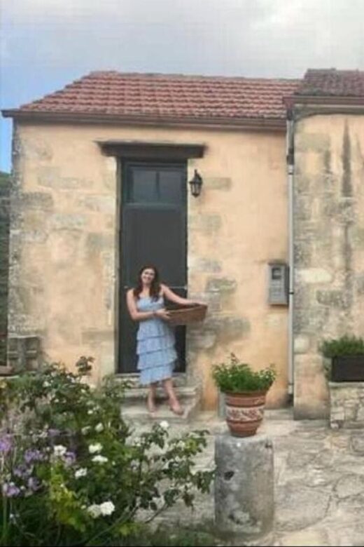 Gastronomy tour and wine tasting in traditional villages. - What Makes This Tour Stand Out?