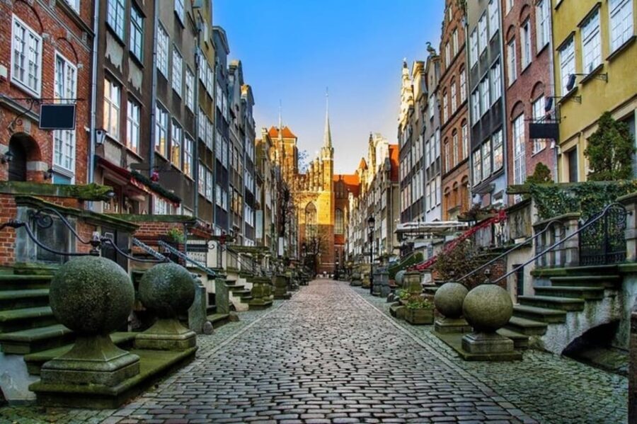 Gdansk : Must-See Attractions Walking Tour - The Value of a Private, Customizable Tour