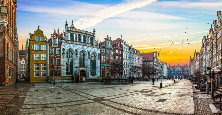 Gdansk Old Town: German Influence Walking Tour - Price and Value