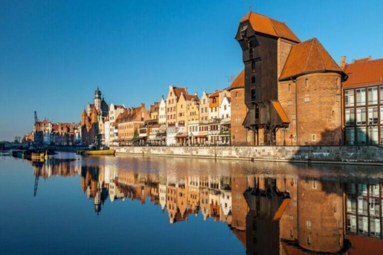 Gdansk: Private custom walking tour with a local guide - What to Expect from the Tour