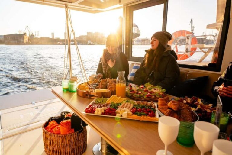 Gdansk/Sopot: Breakfast Cruise on a Catamaran - The Scenery and Views