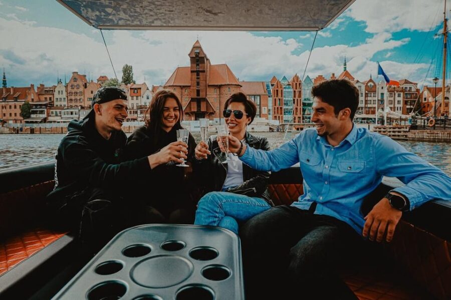 Gdask: Sightseeing EcoCruise around the Old Town of Gdansk - Who’s This Cruise Best For?