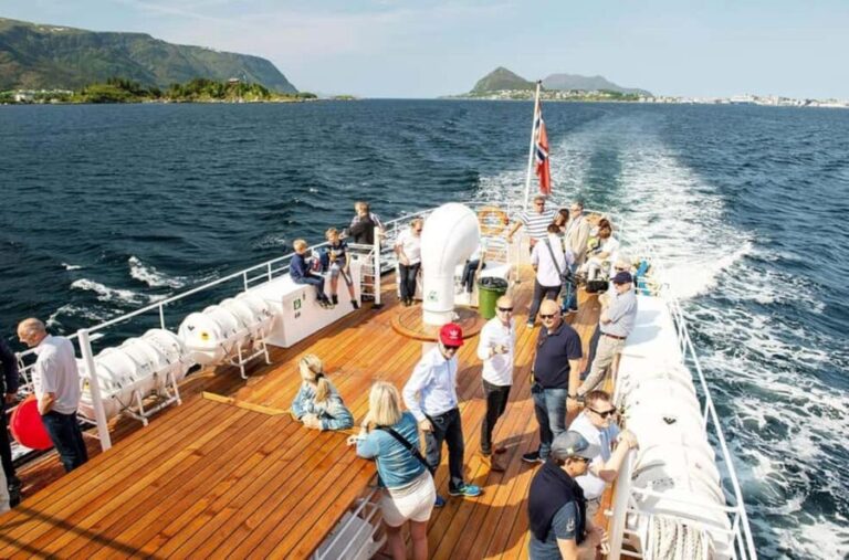 Geiranger-Ålesund Sightseeing Tour (one way) - What Do Travelers Say?