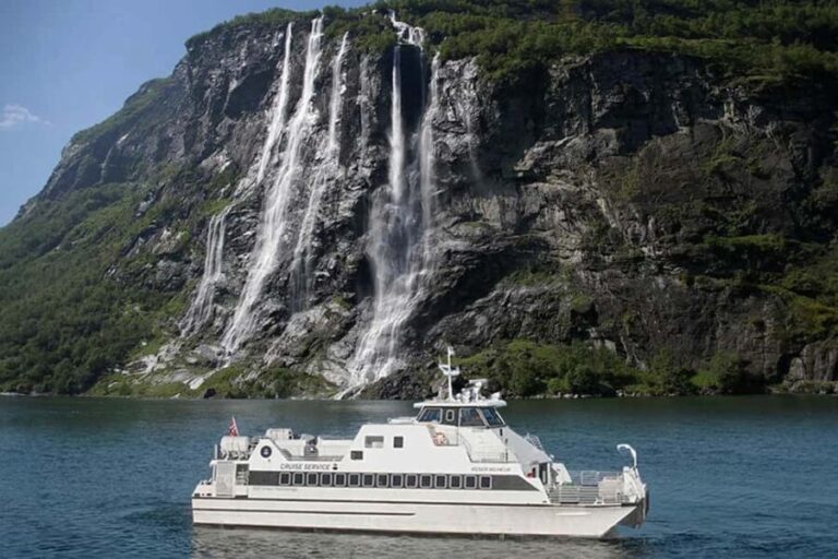 Geiranger Fjord Tour from Hellesylt (1,5 hours in Geiranger) - FAQ