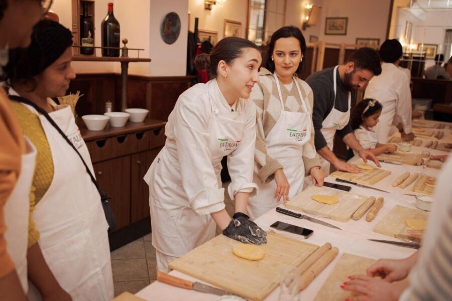 Gelato and Pasta Cooking Class in Rome - Piazza Navona - What Makes This Experience Stand Out?