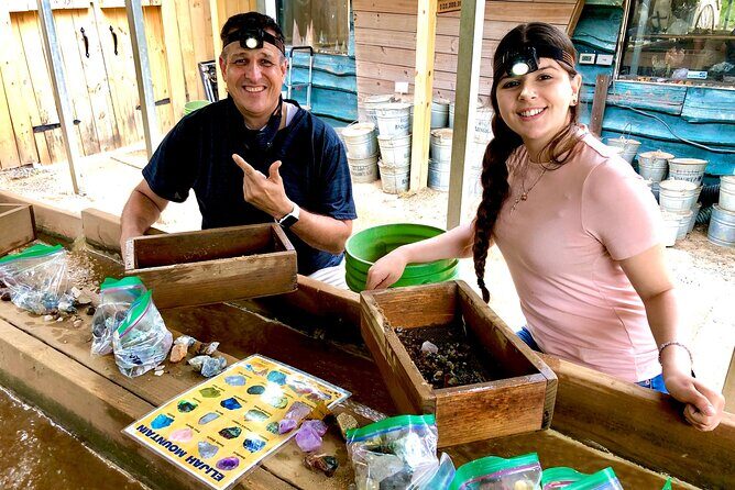 Gem Mining and Goat Farm Walking Tour in Hendersonville - What to Expect from the Tour