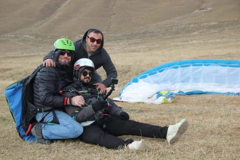 Georgia: Paragliding tandem flight in Gudauri with video - The Logistics: How it All Runs