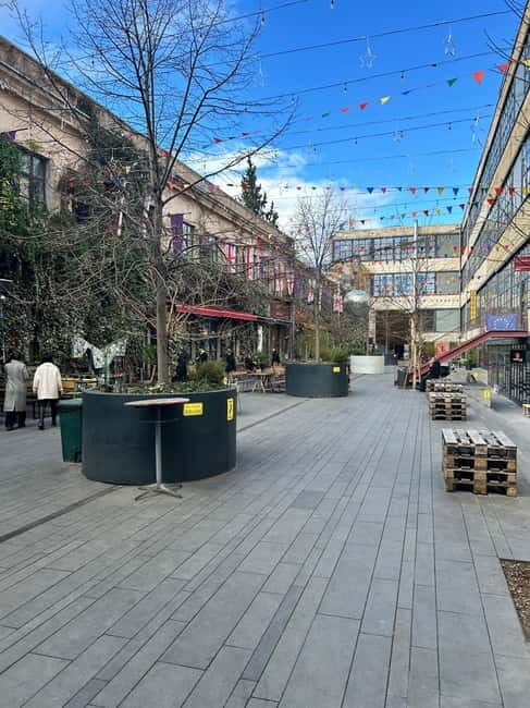 Georgian Wine Walking Tour in Tbilisi - Detailed Breakdown of the Itinerary