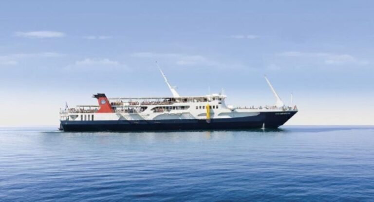 Georgioupolis: Balos and Gramvousa Trip Without Boat Ticket - The Crowd and the Experience