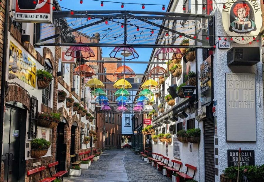 German Walking Tour City centre Belfast- Belfast entdecken - A Closer Look at the Itinerary