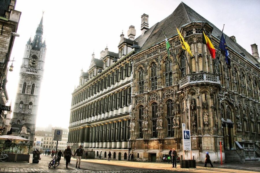 Ghent: Guided Walking Tour and Canal Boat Trip - The Canal Boat Experience