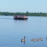 Giethoorn: Canal cruise Giethoorn village and lake - Who Is This Tour Best For?