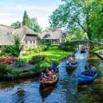 Giethoorn Day Private Tour & Boat Trip - The Value of This Tour