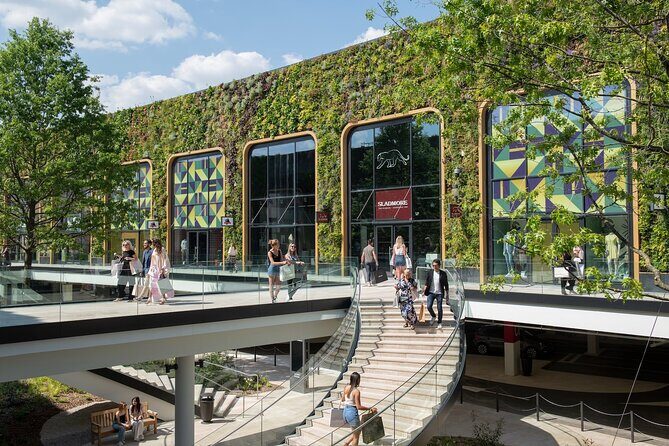 Giverny McArthurGlen Outlet Village Roundtrip Transfer from Paris - The Price and Value