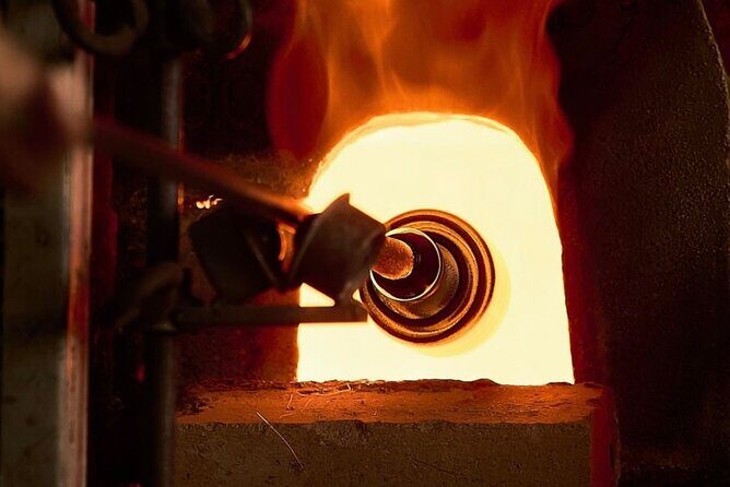 Glass Factory with Exclusive Boat and Private Guide - Analyzing the Value