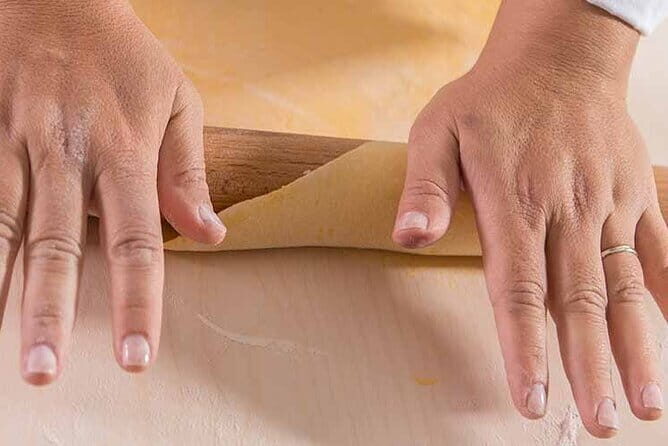 Gluten free pasta and dessert class 6 guests max - Who Is This Class Best For?