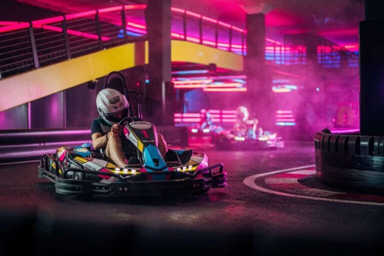 Gokart experience at Woop! karting - the fastest attraction - The Track and Safety Standards