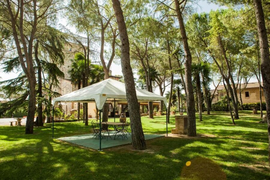 Goretti Winery Tour and Wine Tasting - Who Should Consider This Tour?