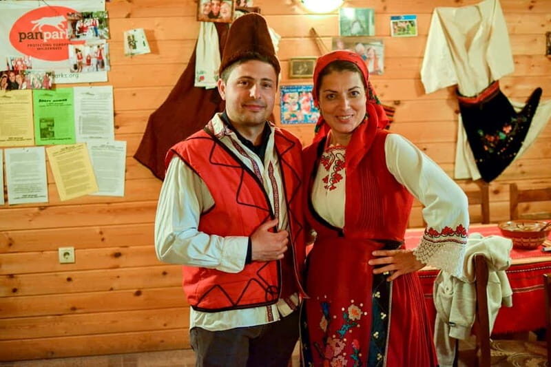 Gorno Draglishte: Local Folklore Experience w/ Food Tasting - Who Is This Tour Best For?
