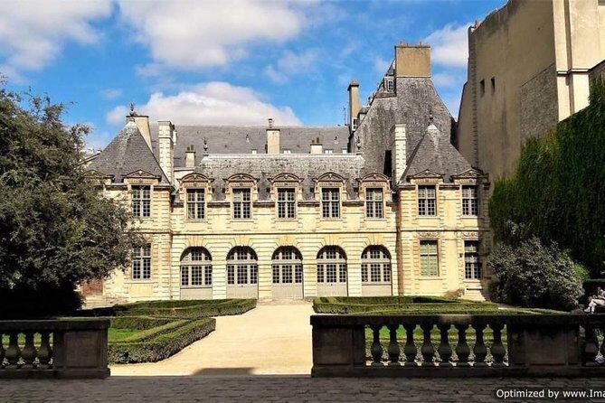 Gothic Paris - Castles & Cathedrals (Marais History Walk-Small Group Tour) - Practical Details and Tips