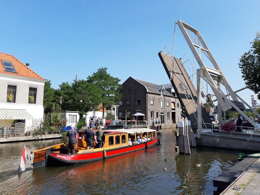 Gouda: Historical Canal Cruise - What to Expect on the Tour