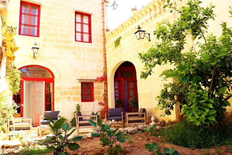 Gozo: Traditional and Local Breakfast in a Historic building - What You Can Expect During the Tour