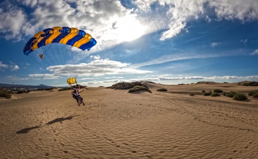 Gran Canaria : Skydiving over Maspalomas Dunes - What the Tour Includes and What to Consider