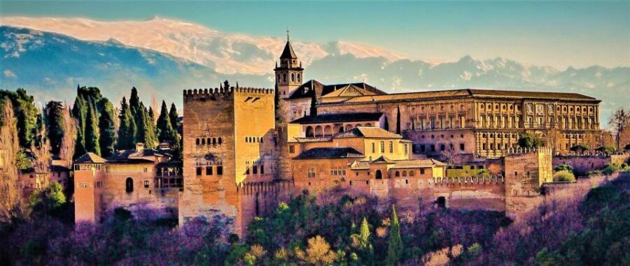 Granada: Full Alhambra Premium Guided Tour with Tickets - How This Tour Stands Out